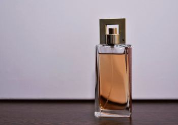 Best Fragrance Gift for Her At The Essence Vault